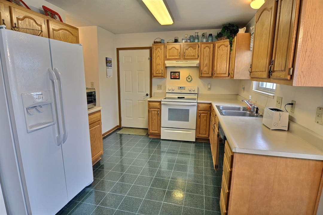 4031 Thomas Jefferson Road Lafayette, IN 47909 - Photo 9 of 28 Gallery Image 9