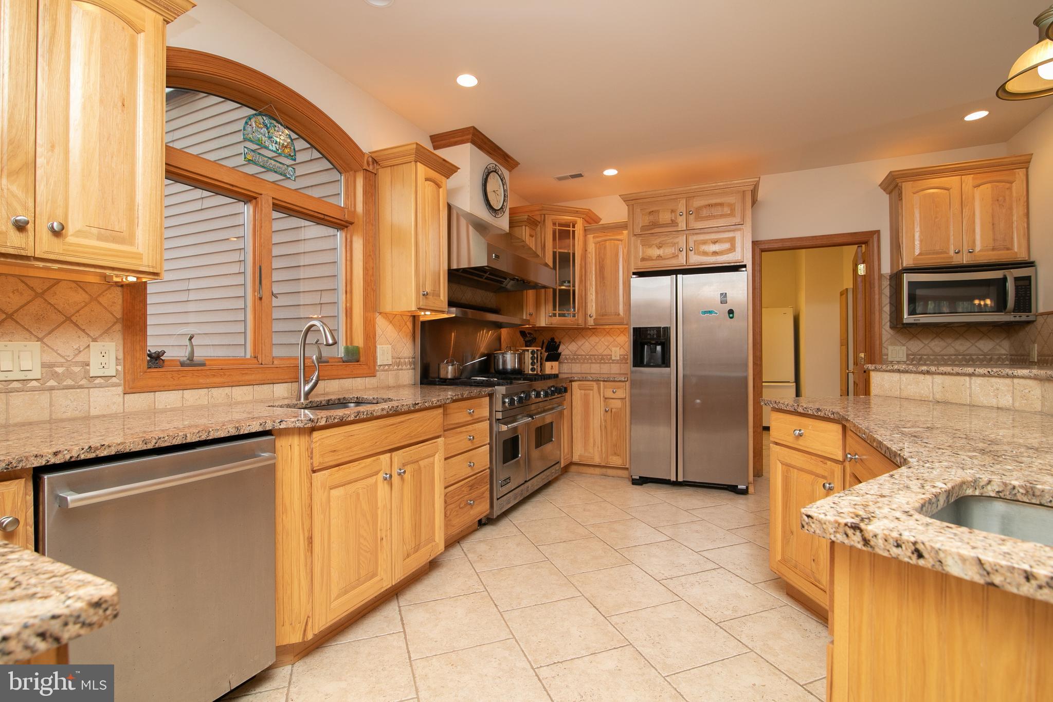 290 Hopewell Road Medford, NJ 08055 - Photo 21 of 64 Stainless Steel appliances