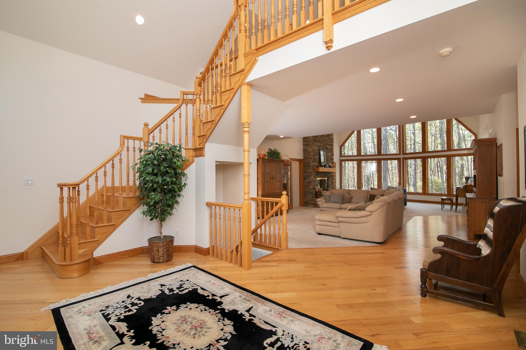290 Hopewell Road Medford, NJ 08055 - Photo 6 of 64 2 story foyer with turning staircase
