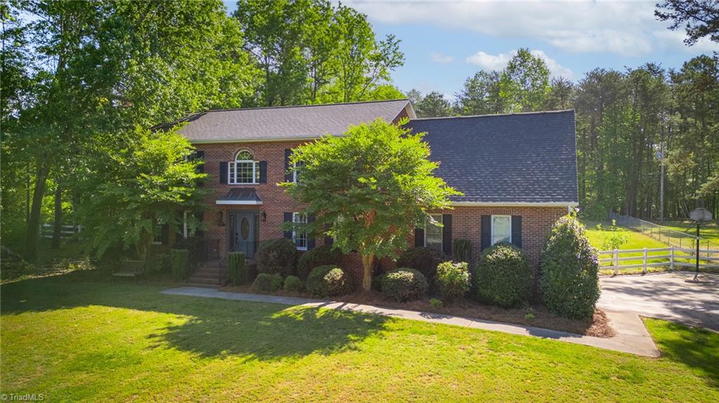 2550 Rowe Road Lexington, NC 27295 - Photo 1 of 34 Gallery Image 1