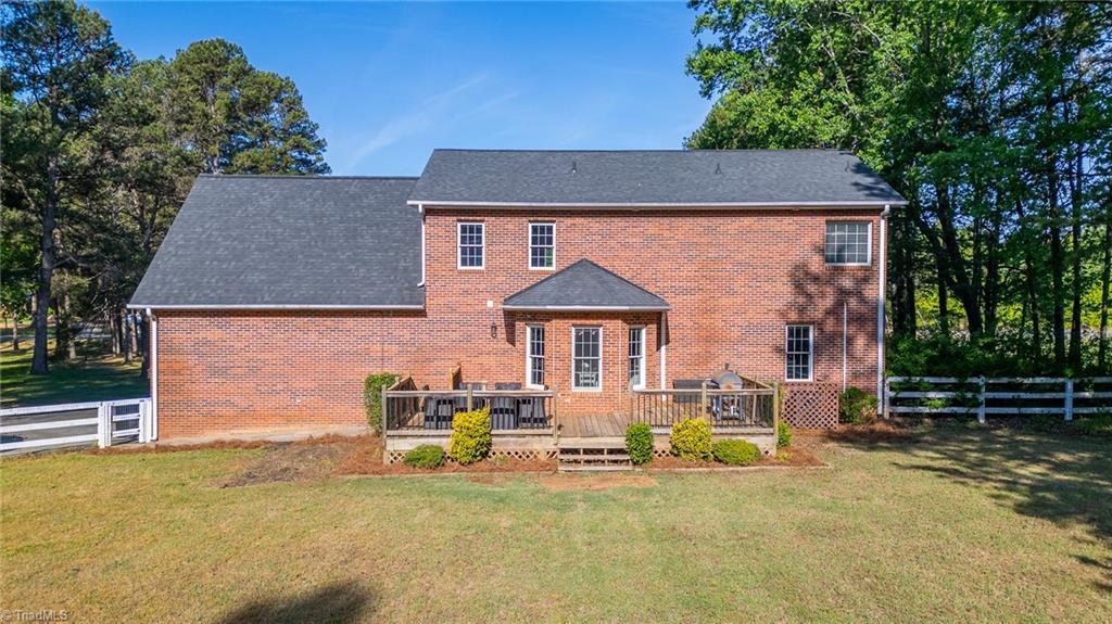 2550 Rowe Road Lexington, NC 27295 - Photo 2 of 34 Gallery Image 2