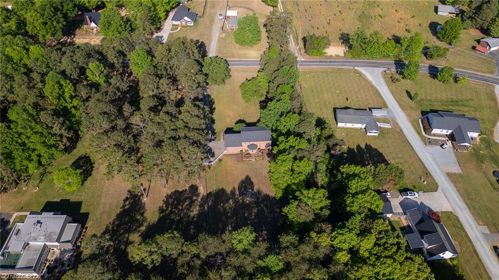 2550 Rowe Road Lexington, NC 27295 - Photo 31 of 34 Gallery Image 31