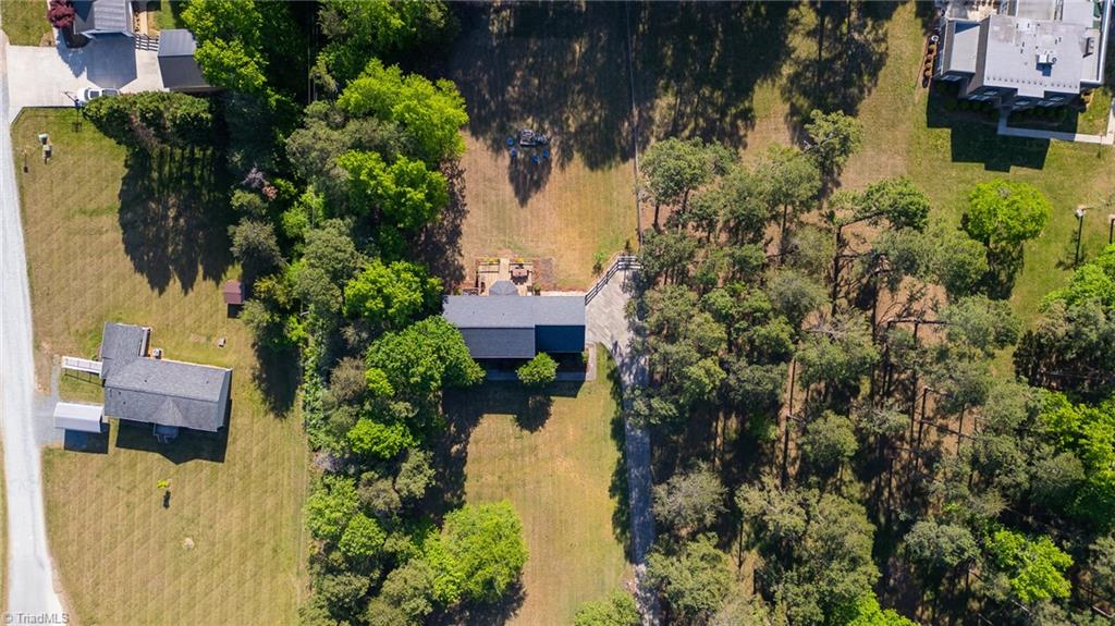 2550 Rowe Road Lexington, NC 27295 - Photo 32 of 34 Gallery Image 32