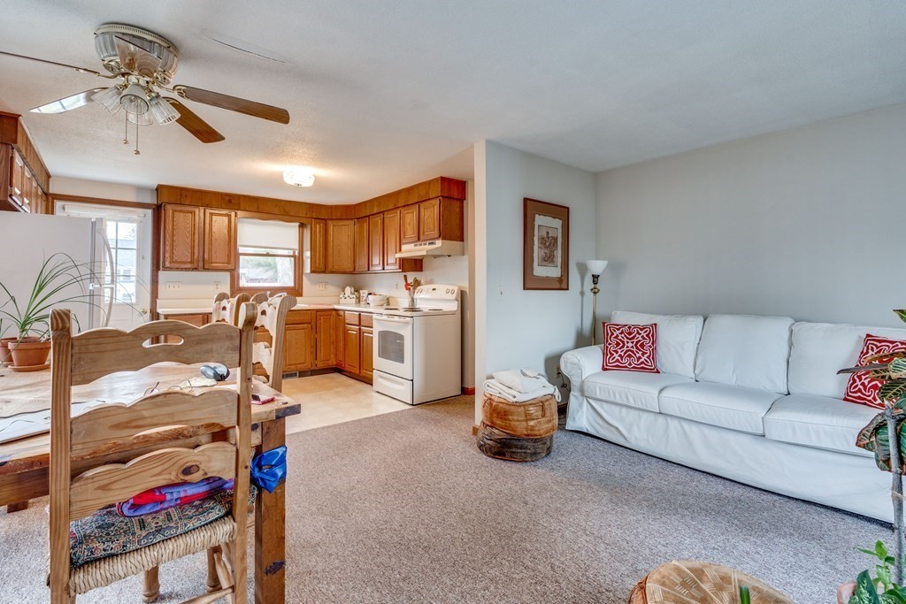 57 Champlain Street Springfield, MA 01151 - Photo 9 of 22 Gallery Image 9