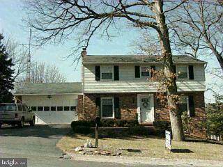1842 Radnor Road York, PA 17402 - Photo 1 of 1