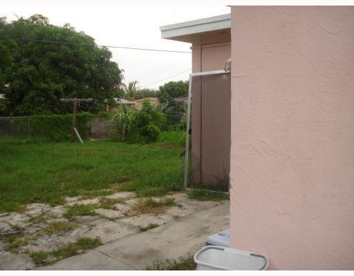 3037 Grove Road Boynton Beach, FL 33435 - Photo 3 of 3 Additional Photo