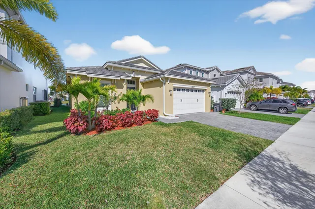 $595,000 | 15017 Goldspar Court, Loxahatchee, FL 33470
