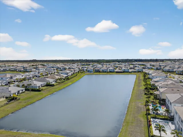 $595,000 | 15017 Goldspar Court, Loxahatchee, FL 33470