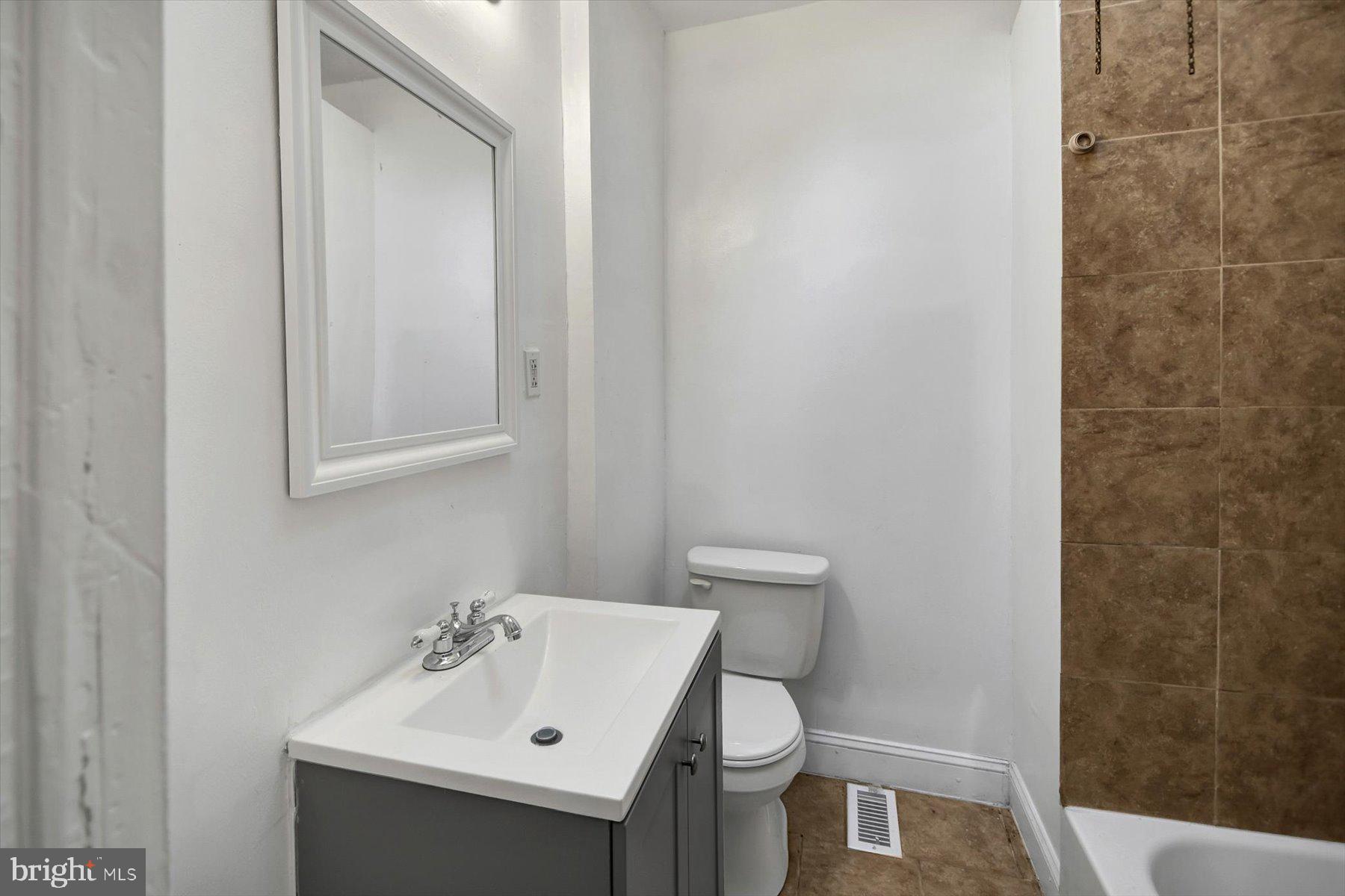 6219 Addison Street Philadelphia, PA 19143 - Photo 16 of 25 Gallery Image 16