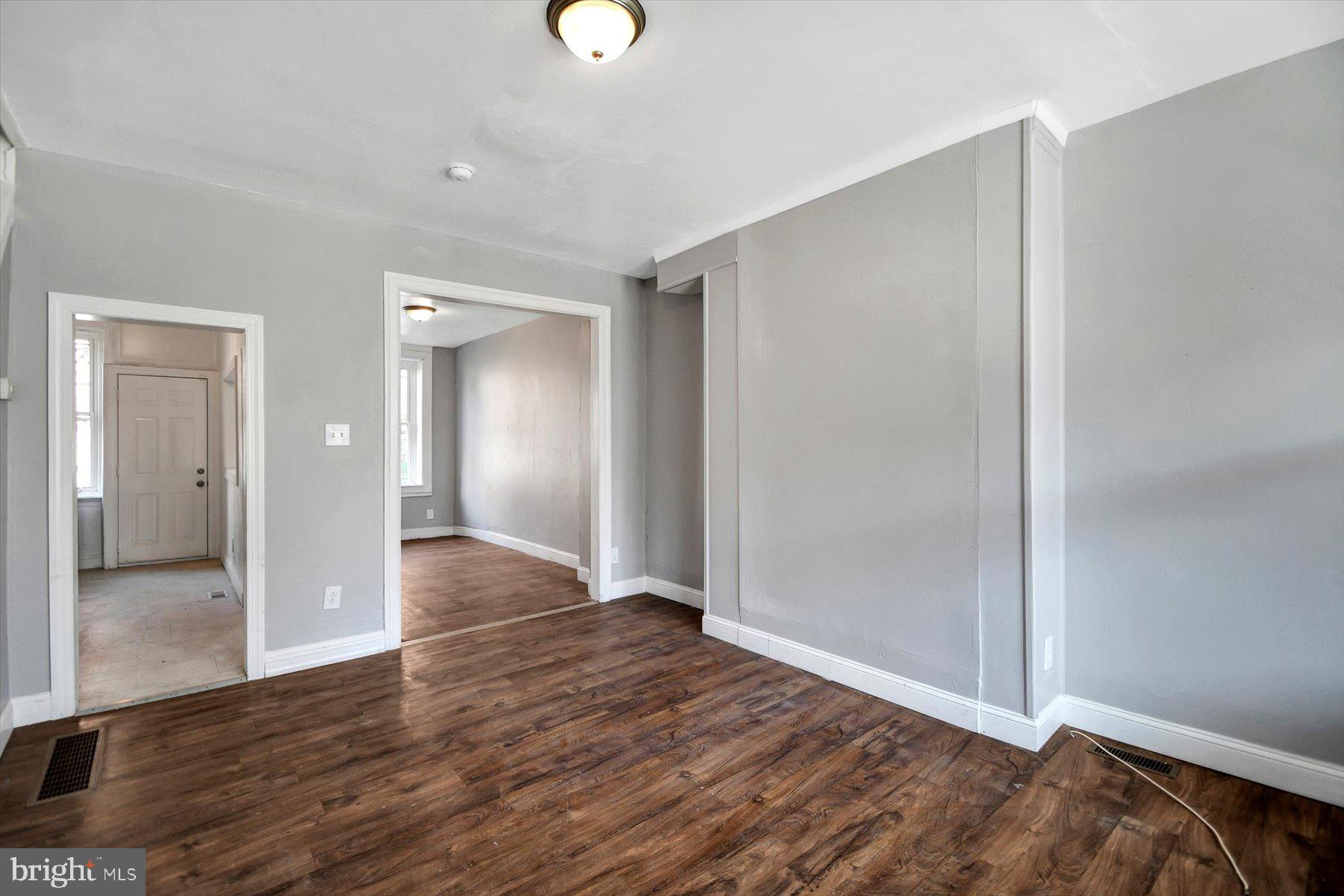6219 Addison Street Philadelphia, PA 19143 - Photo 5 of 25 Gallery Image 5
