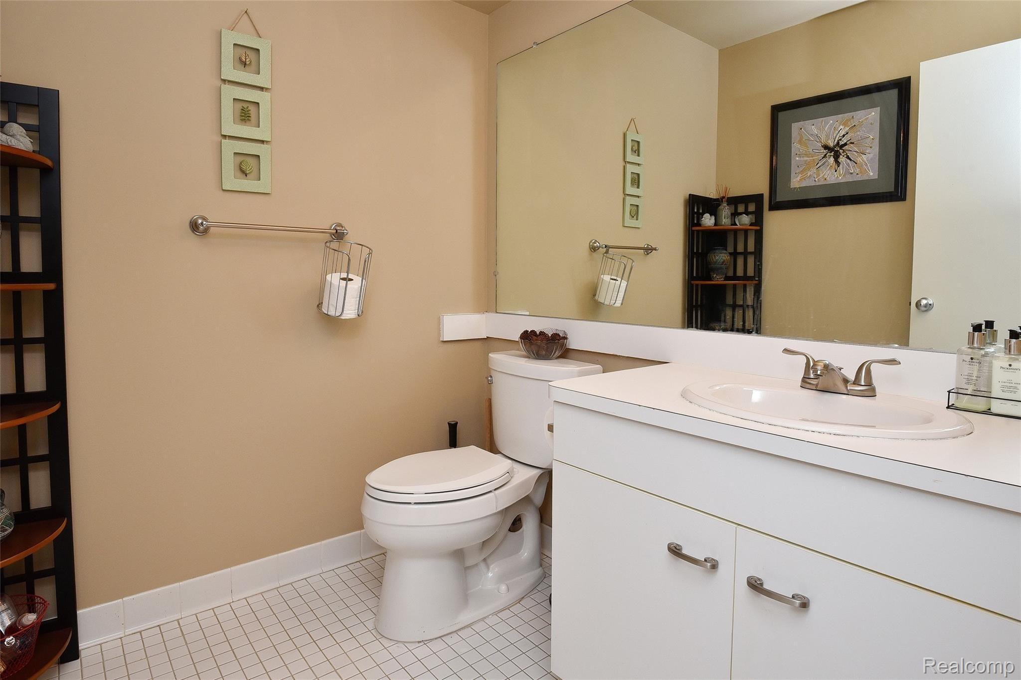 691 Charing Court Rochester, MI 48307 - Photo 15 of 26 691 Charing Court_15.JPG