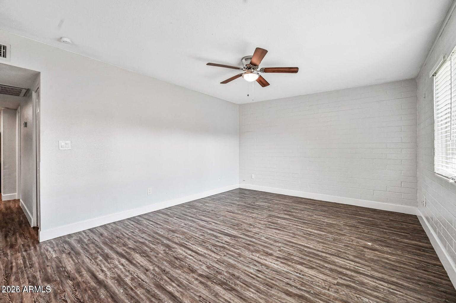1518 West Colter Street, Unit 5 Phoenix, AZ 85015 - Photo 3 of 13 20250220175235064479000000-o