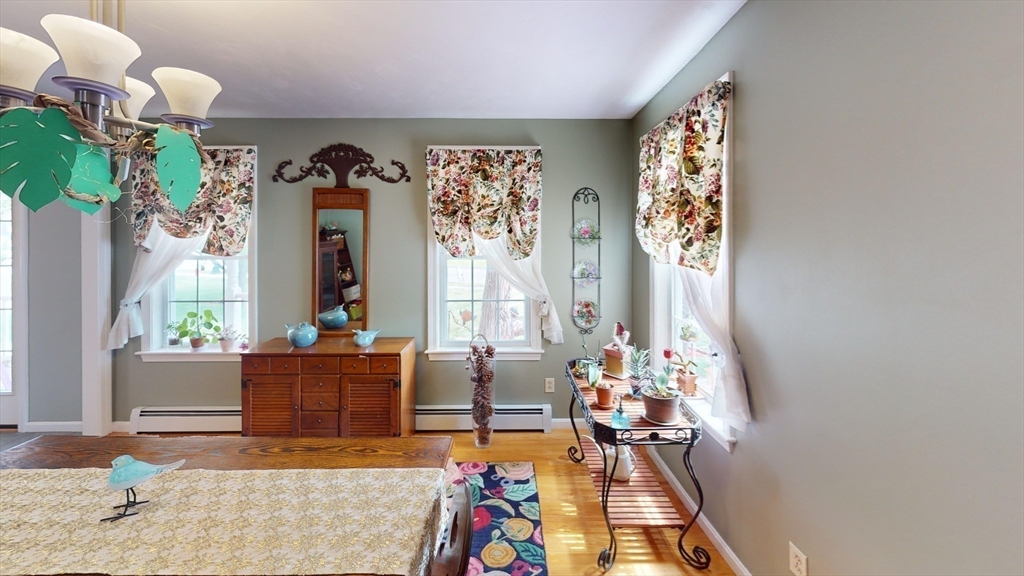 11 Valley View Circle Rutland, MA 01543 - Photo 11 of 38 a living room with furniture and a window