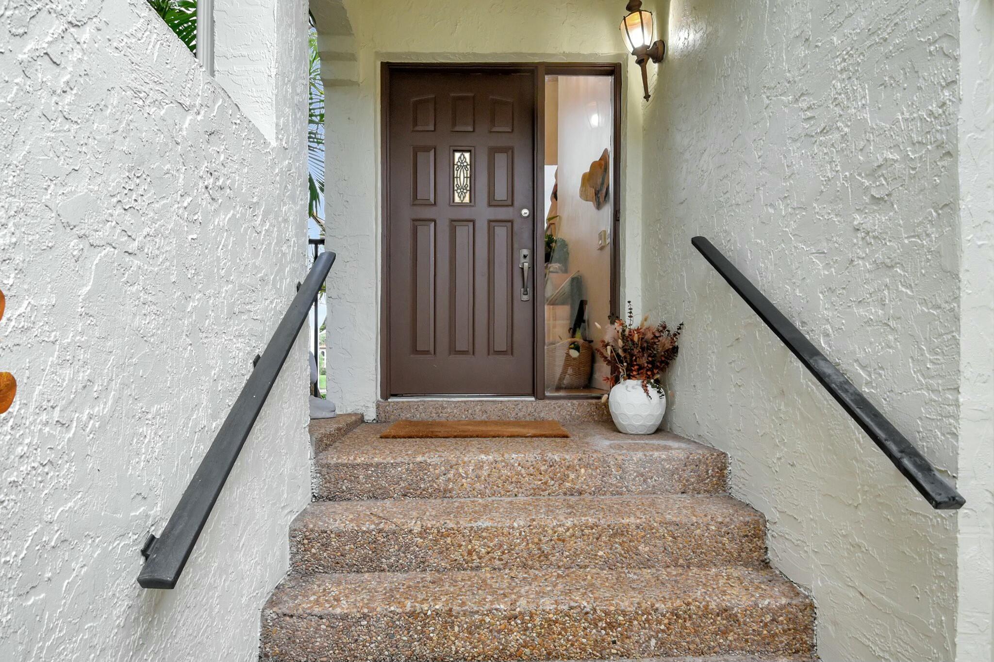 7860 Seville Place, Unit 2202 Boca Raton, FL 33433 - Photo 3 of 30 tempImage4tcGsS