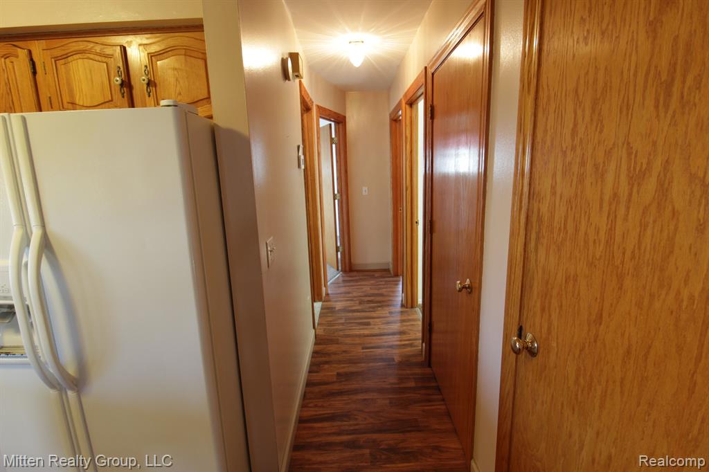 2281 Lindell Road Sterling Heights, MI 48310 - Photo 19 of 24