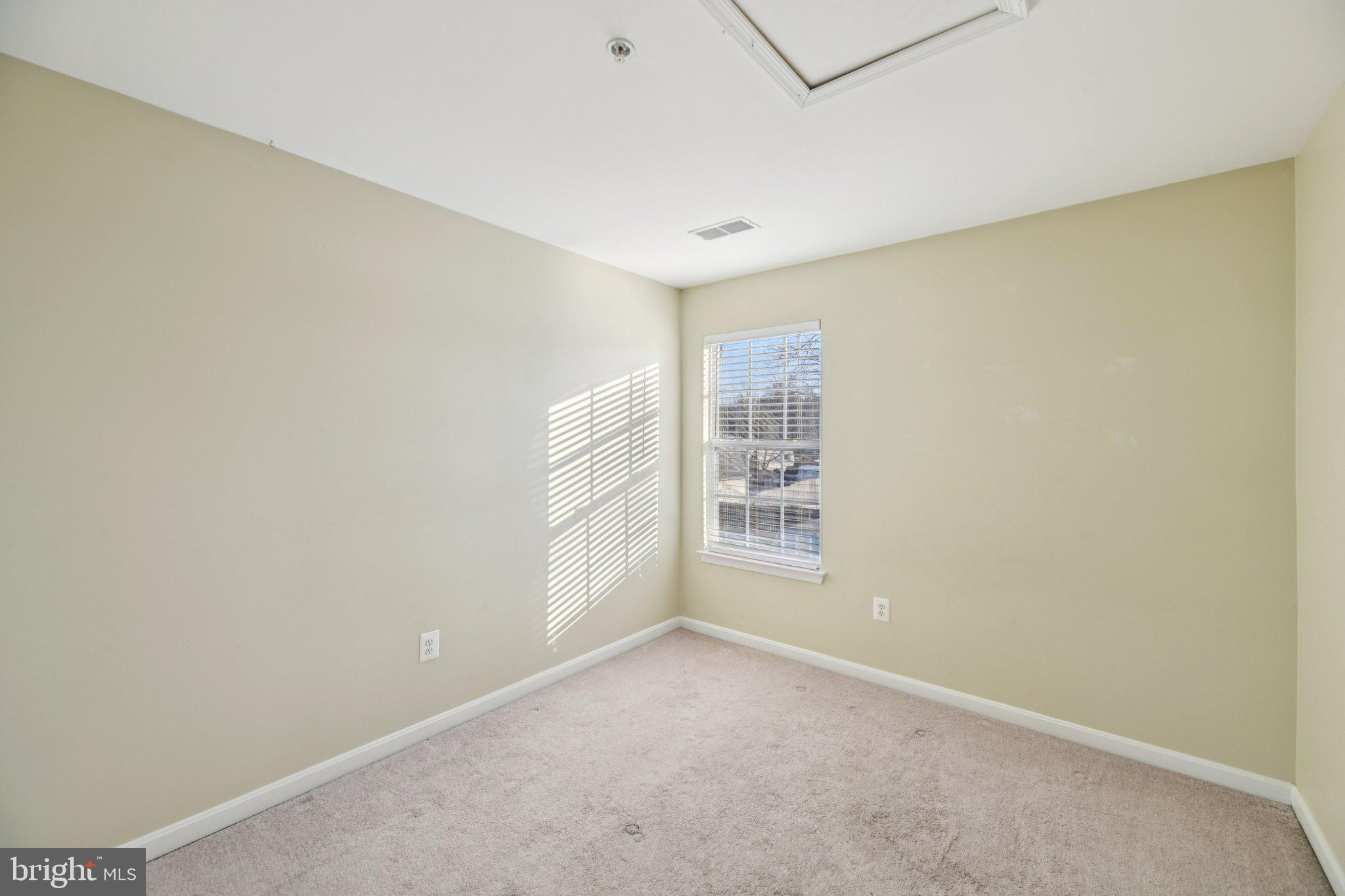 14505 Pleffner Court Bowie, MD 20720 - Photo 20 of 41 an empty room with windows