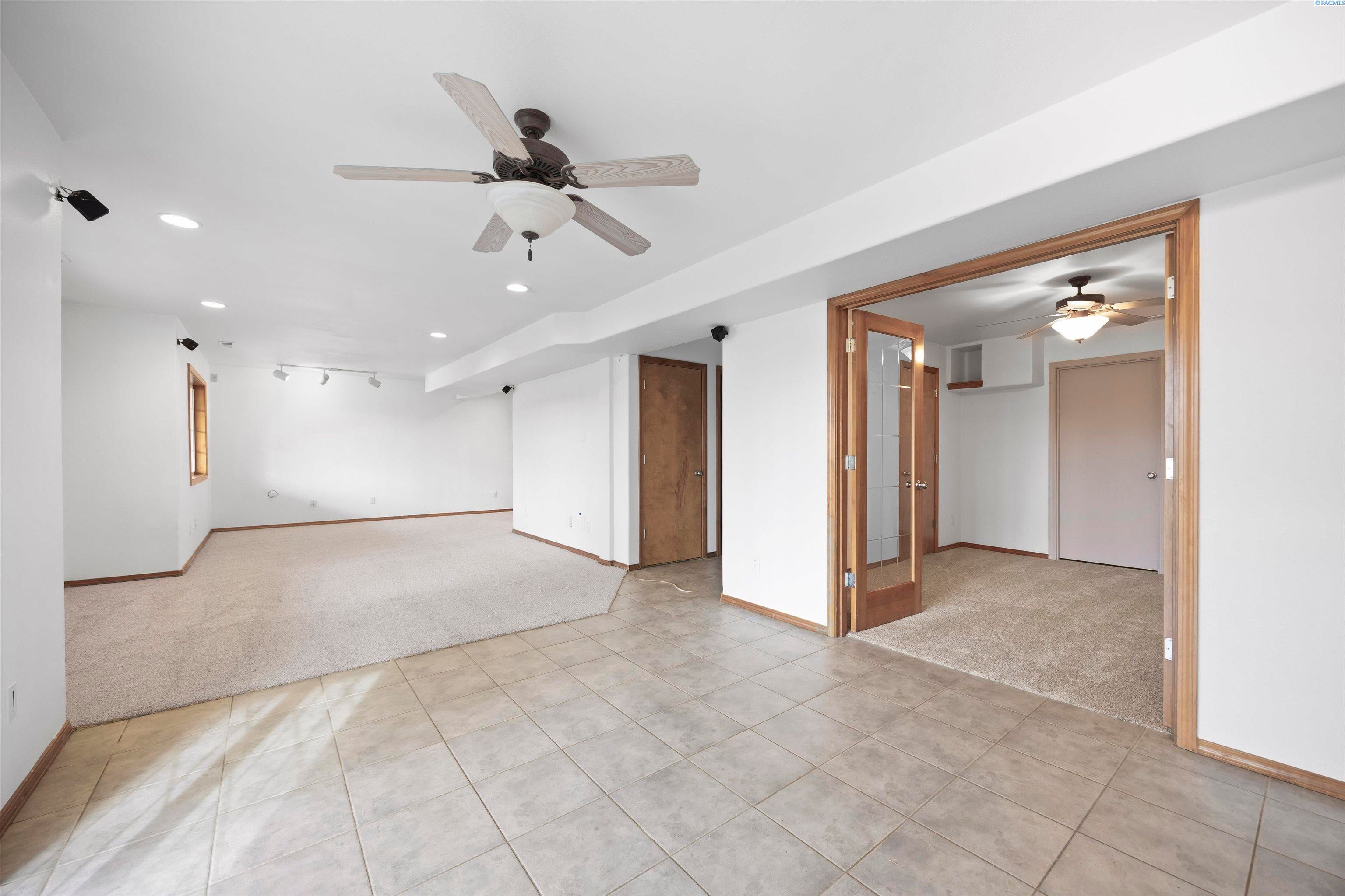 285 Rachel Road Kennewick, WA 99338 - Photo 29 of 44 Gallery Image 29