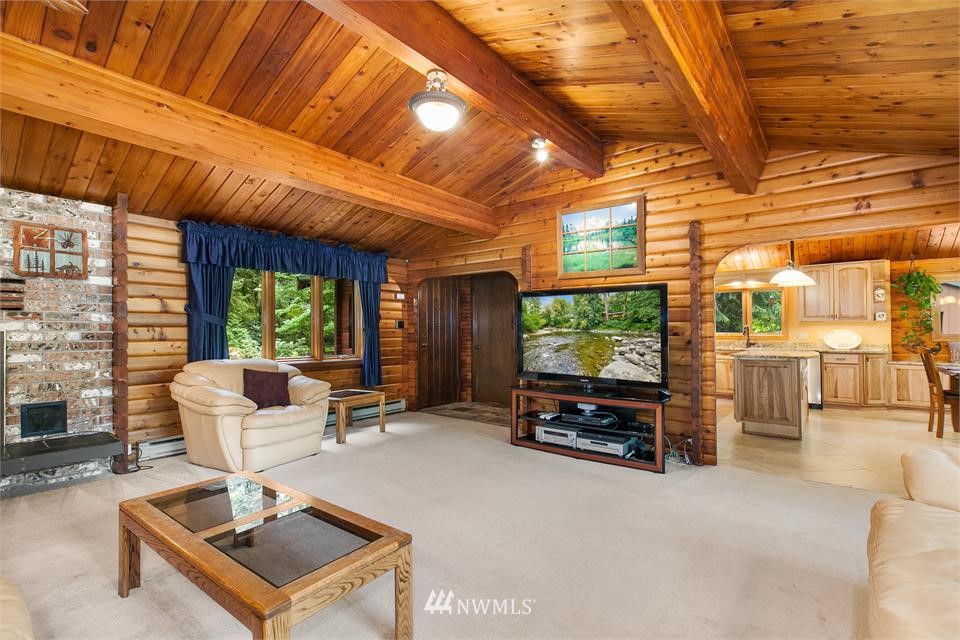 6828 Robe Menzel Road Granite Falls, WA 98252 - Photo 8 of 24