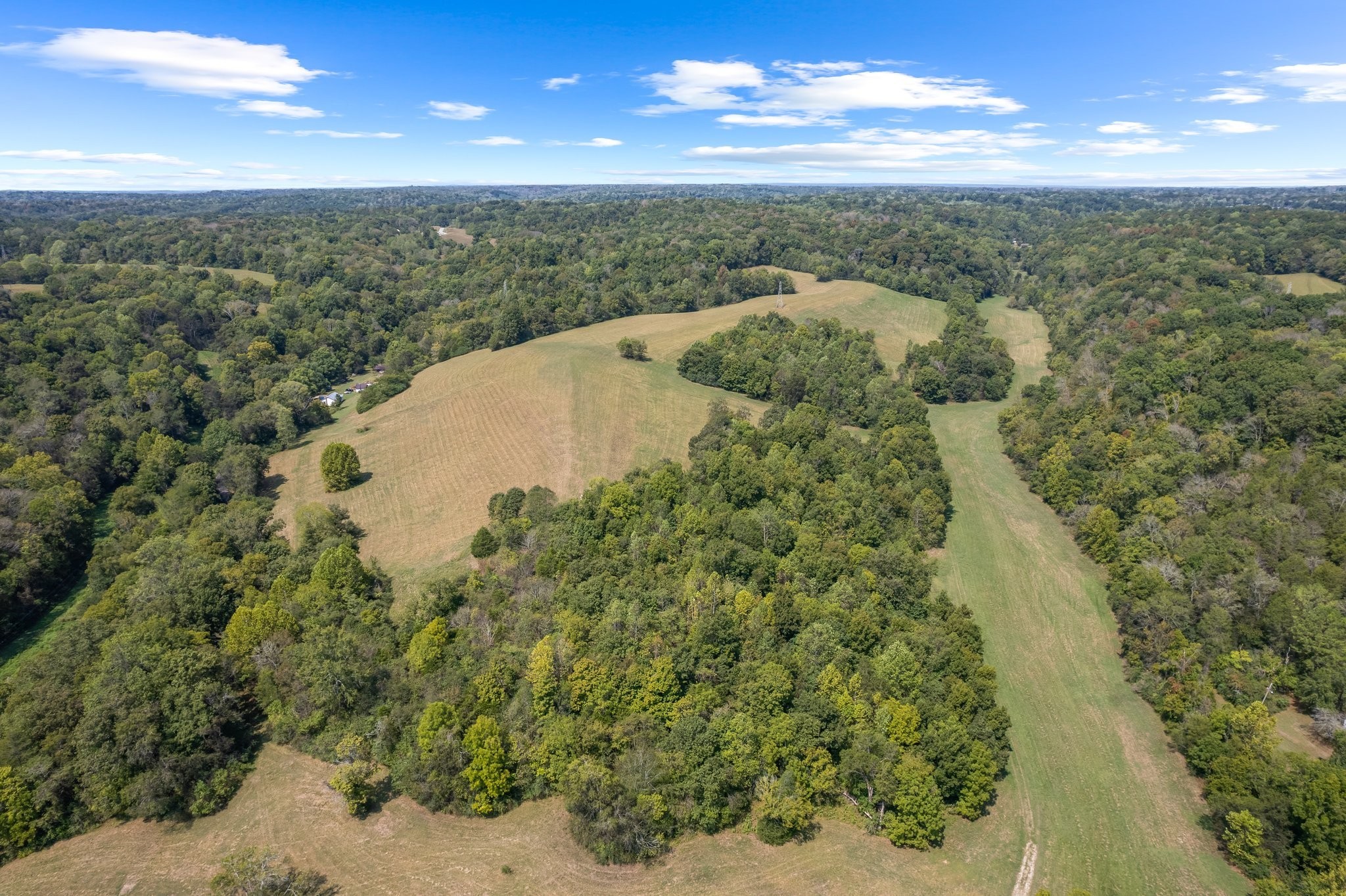 0 Grays Bend Road Centerville, TN 37033 - Photo 24 of 44 a view of a city