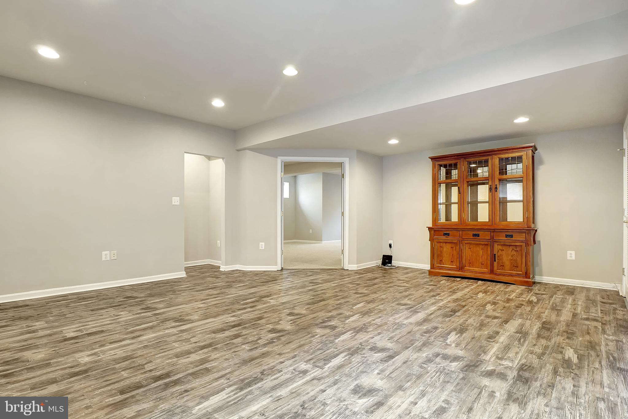 2683 Cast Off Loop Woodbridge, VA 22191 - Photo 34 of 46 Open rec space on the lower level