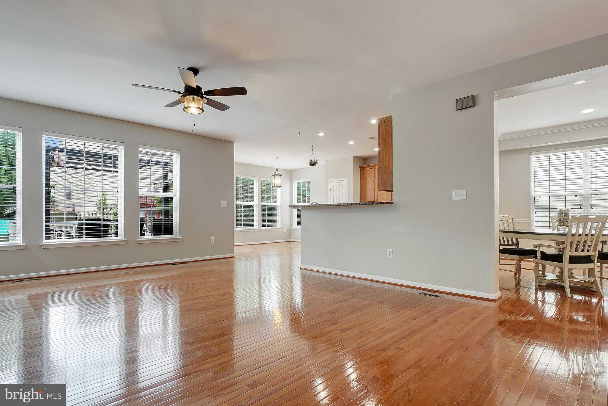 2683 Cast Off Loop Woodbridge, VA 22191 - Photo 9 of 46 Dining rooom overlooking kitchen