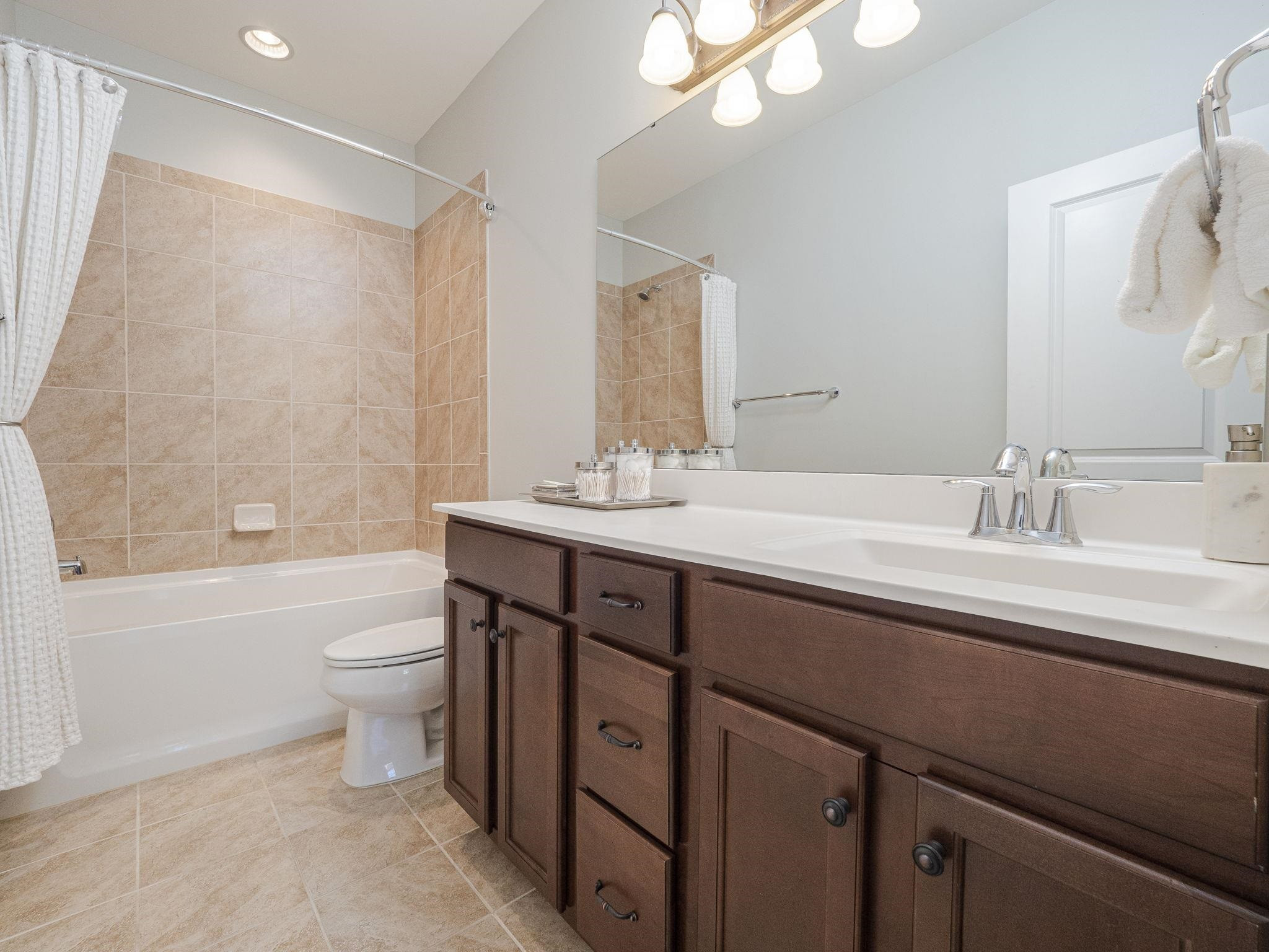 4016 Windflower Lane Raleigh, NC 27612 - Photo 23 of 30 Full Bathroom