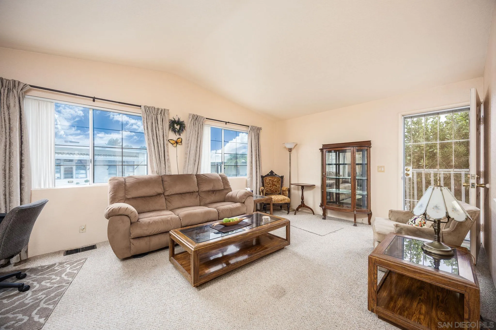 8545 Mission Gorge Road, Unit SPC 141 Santee, CA 92071 - Photo 3 of 31 Gallery Image 3