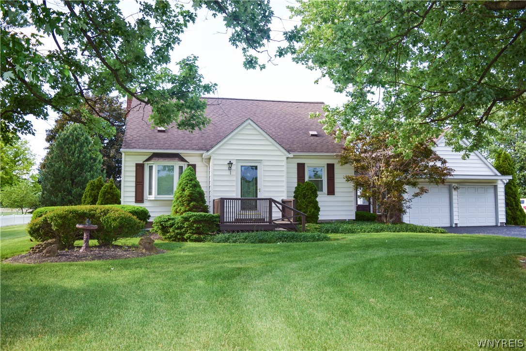 5847 Robinson Road Lockport Town, NY 14094 - Photo 1 of 1