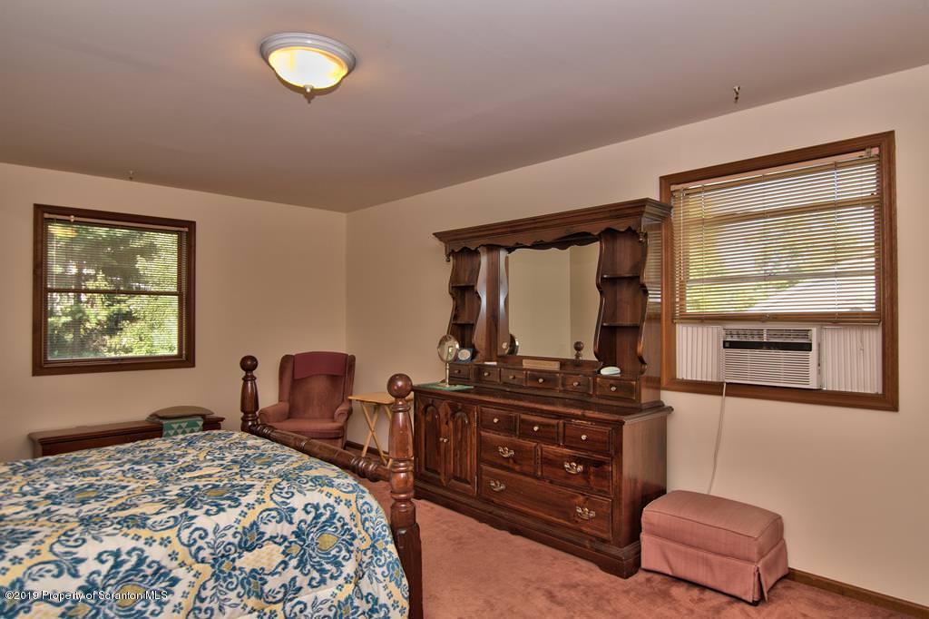 513 Shady Lane Road Clarks Summit, PA 18411 - Photo 16 of 53 Gallery Image 16