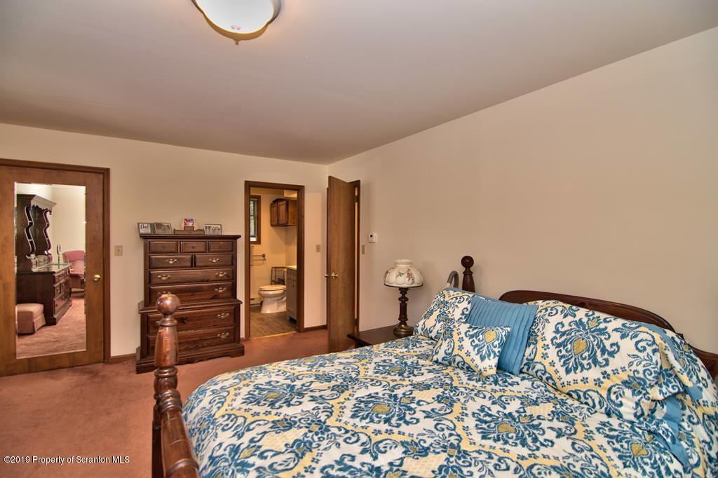 513 Shady Lane Road Clarks Summit, PA 18411 - Photo 18 of 53 Gallery Image 18