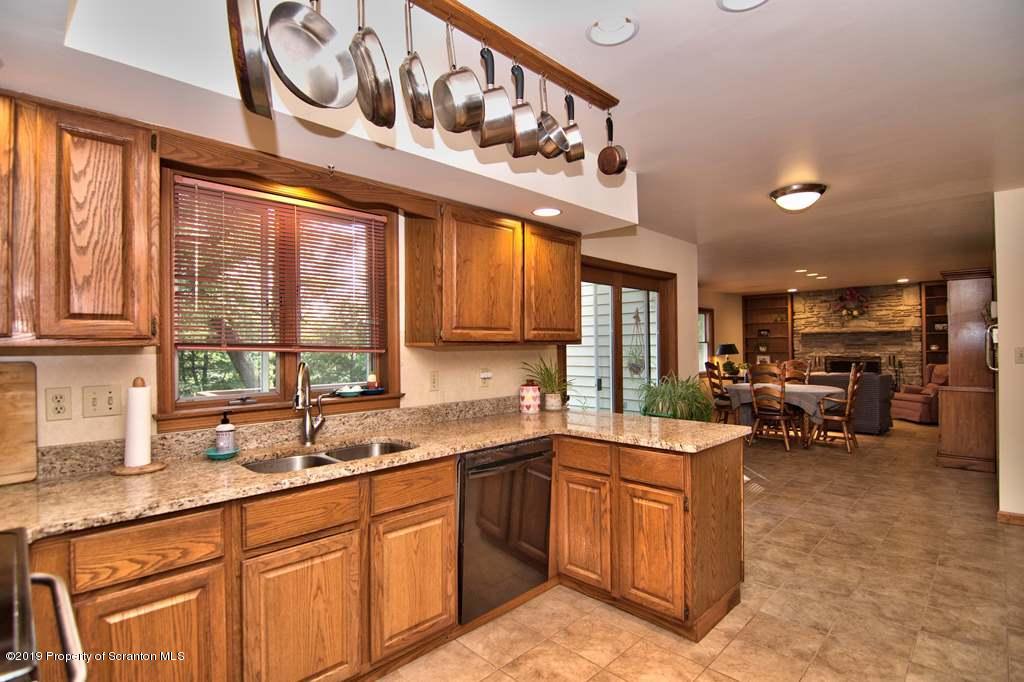 513 Shady Lane Road Clarks Summit, PA 18411 - Photo 8 of 53 Gallery Image 8