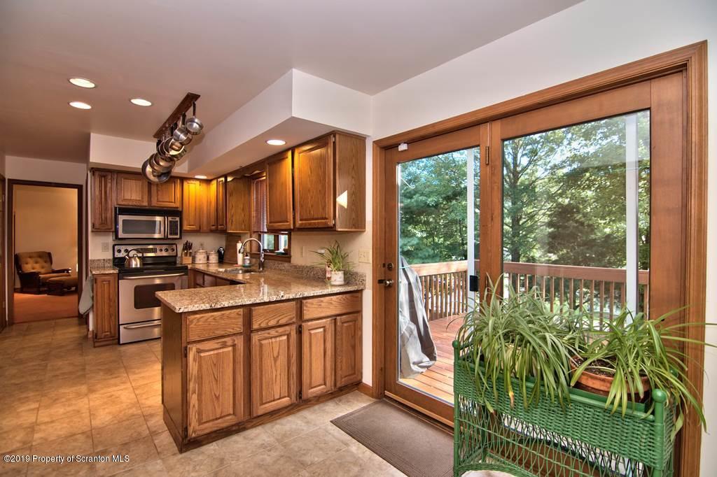 513 Shady Lane Road Clarks Summit, PA 18411 - Photo 10 of 53 Gallery Image 10