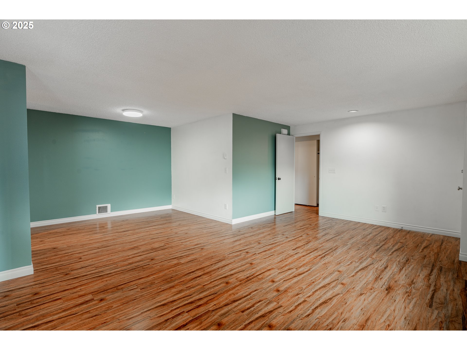 13050 Southwest Allen Boulevard Beaverton, OR 97005 - Photo 12 of 42