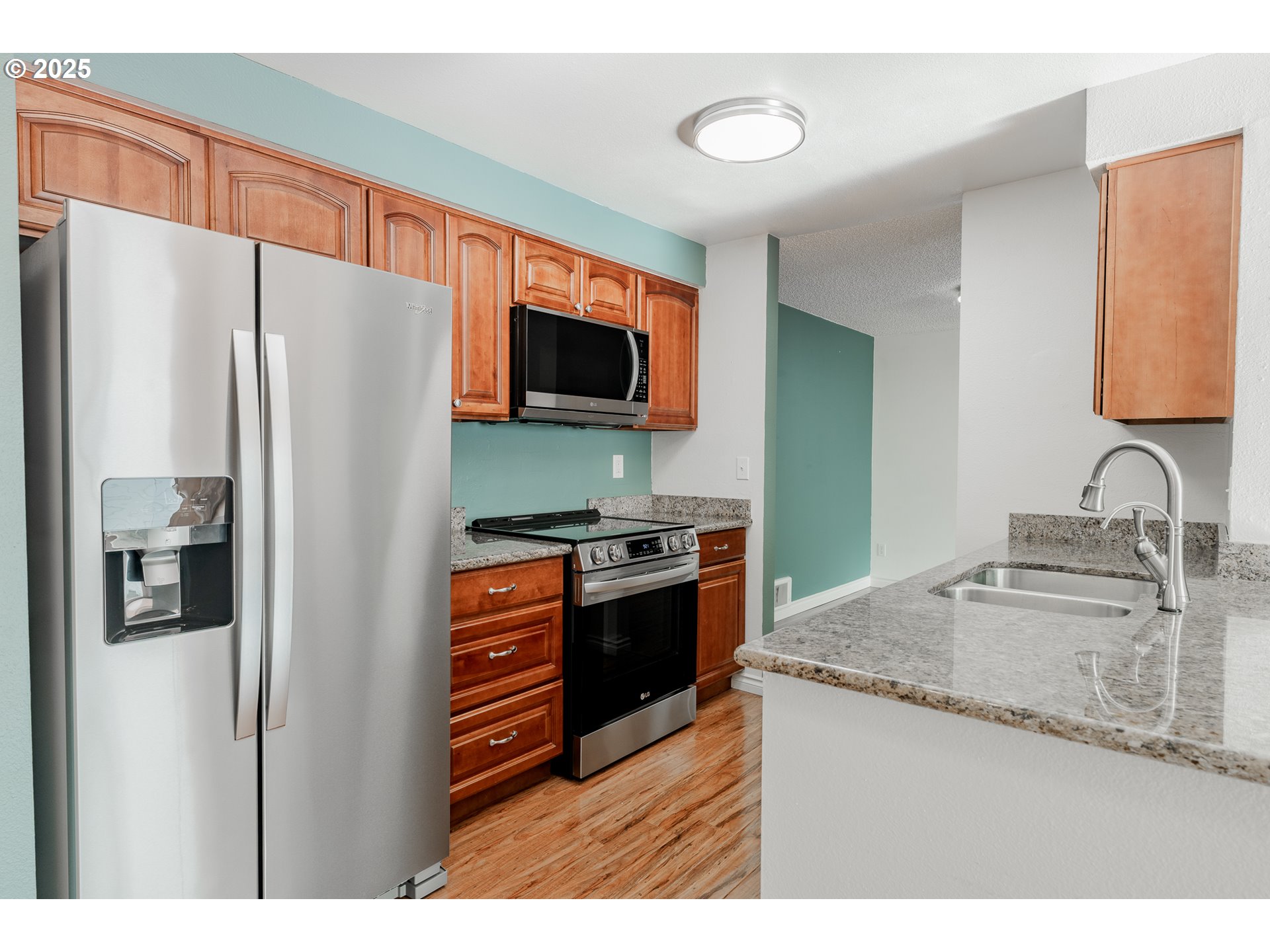 13050 Southwest Allen Boulevard Beaverton, OR 97005 - Photo 14 of 42