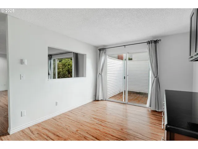 $265,000 | 13050 Southwest Allen Boulevard, Beaverton, OR 97005