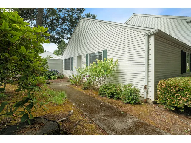 $265,000 | 13050 Southwest Allen Boulevard, Beaverton, OR 97005