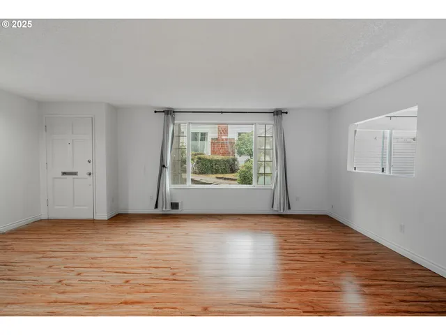 $265,000 | 13050 Southwest Allen Boulevard, Beaverton, OR 97005