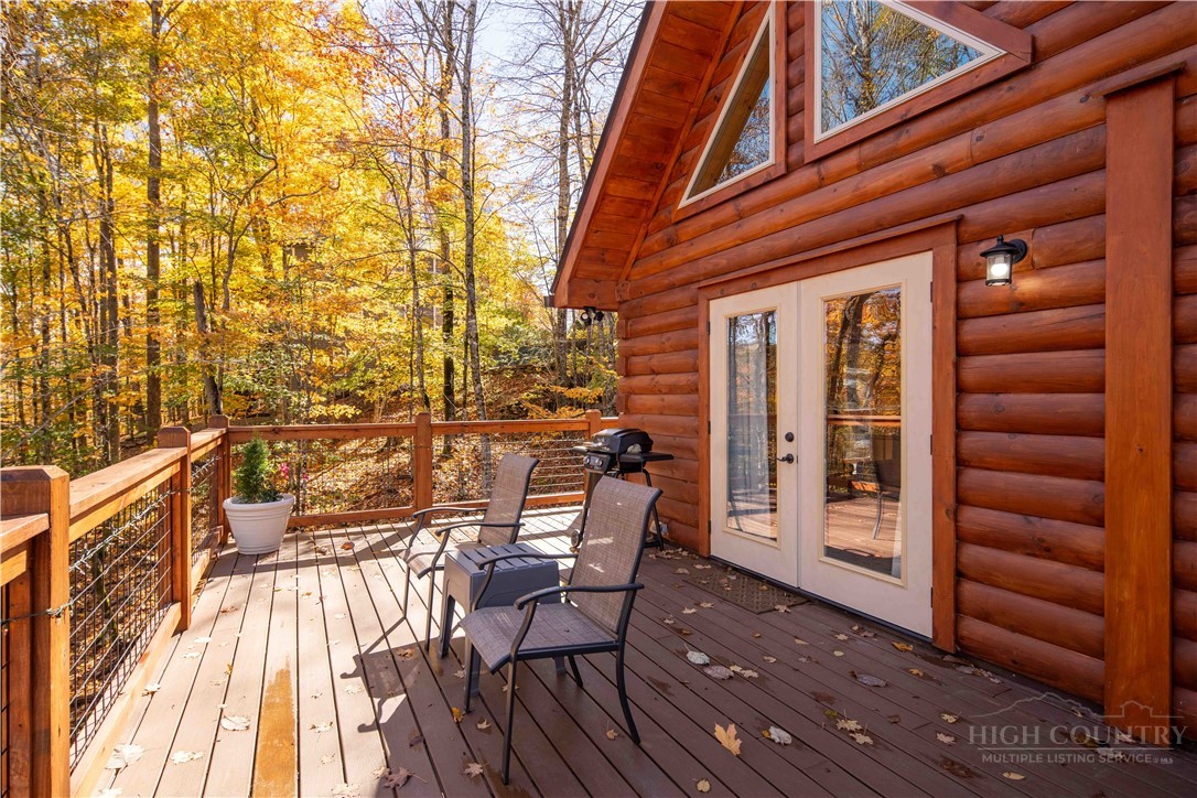 214 Lakeledge Road Beech Mountain, NC 28604 - Photo 8 of 23