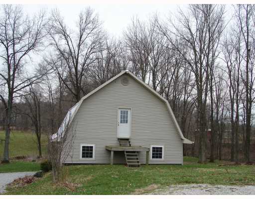 831 Gumley Road Blanchester, OH 45107 - Photo 3 of 18 Gallery Image 3
