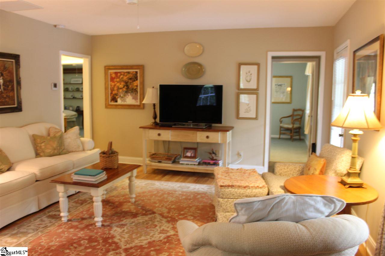 590 Beaver Dam Road Marietta, SC 29661 - Photo 4 of 29 Gallery Image 4