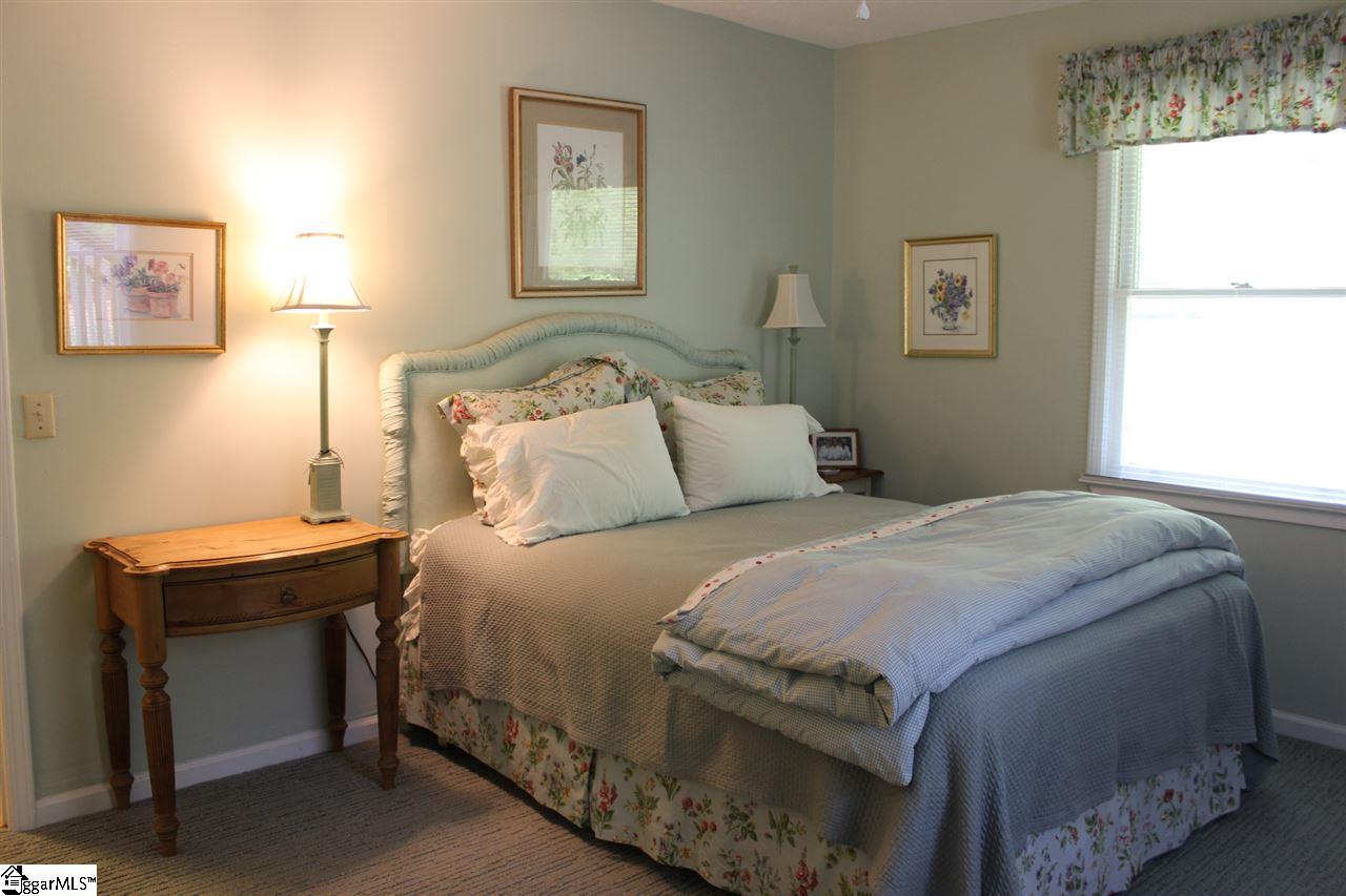 590 Beaver Dam Road Marietta, SC 29661 - Photo 8 of 29 Gallery Image 8