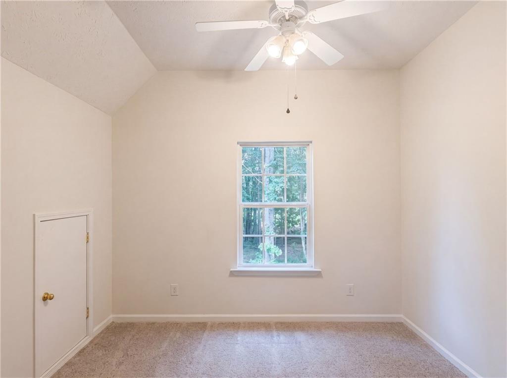 305 Cobb Court Hampton, GA 30228 - Photo 14 of 27