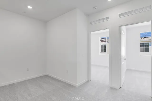 $399,990 | 34581 Ciruela Avenue, Winchester, CA 92596