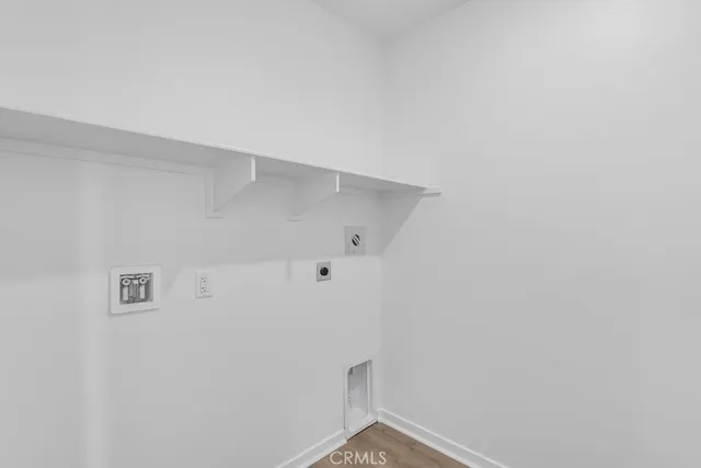 $399,990 | 34581 Ciruela Avenue, Winchester, CA 92596