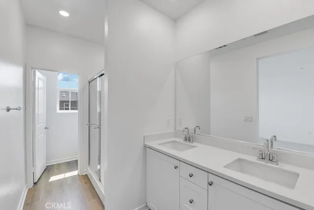 $399,990 | 34581 Ciruela Avenue, Winchester, CA 92596