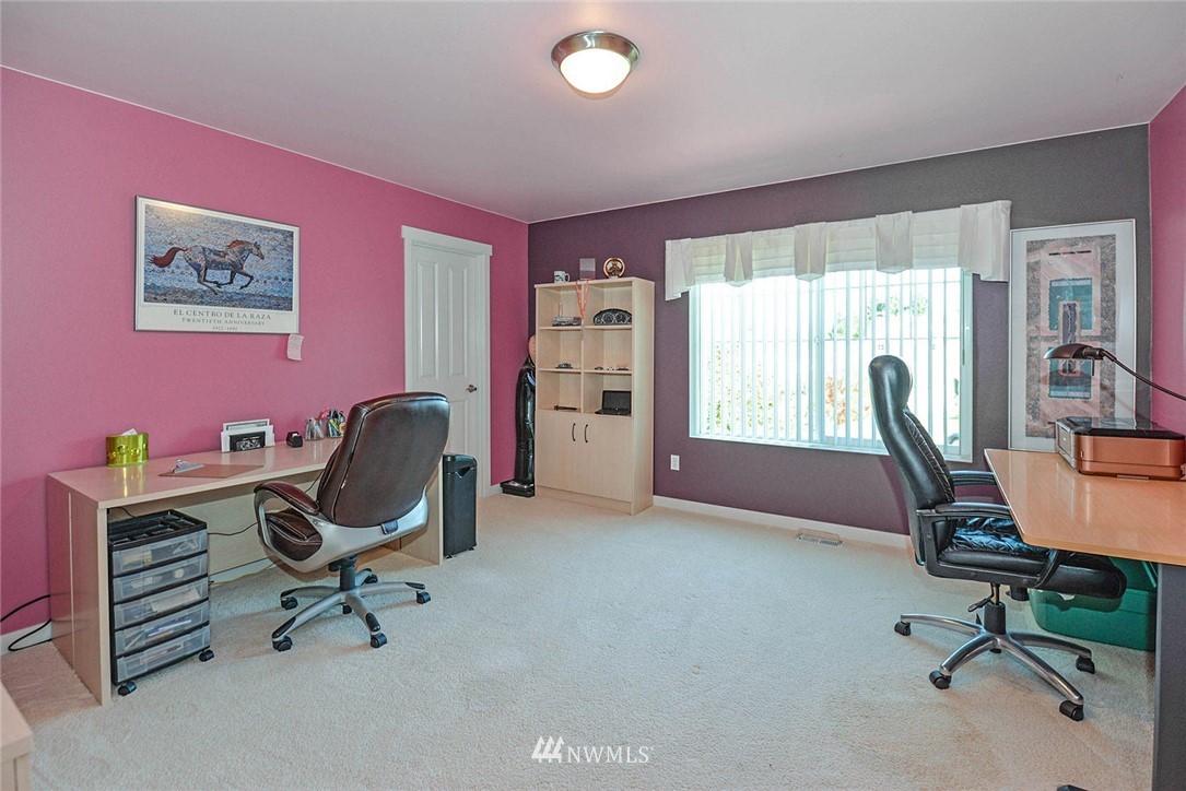 15420 36th Avenue Southeast Bothell, WA 98012 - Photo 21 of 25 Gallery Image 21