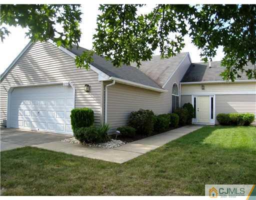 833 Vail Road Monroe Township, NJ 08831 - Photo 1 of 13 Gallery Image 1
