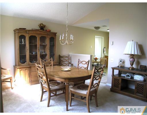 833 Vail Road Monroe Township, NJ 08831 - Photo 5 of 13 Gallery Image 5