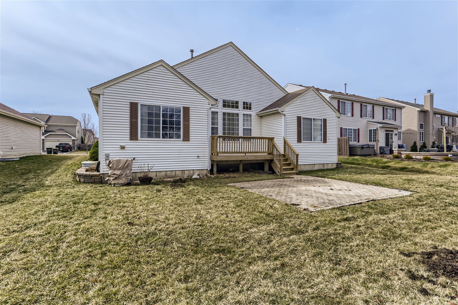1840 Beachview Road Pingree Grove, IL 60140 - Photo 28 of 28 a front view of a house with a yard