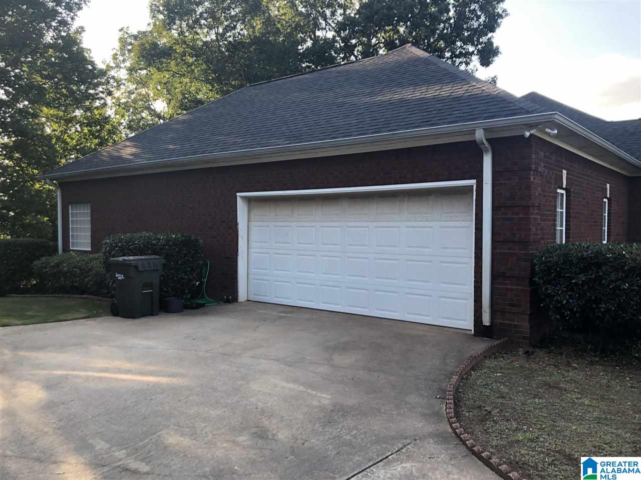 210 Ellington Way Riverside, AL 35135 - Photo 3 of 21